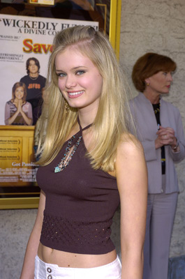 Sara Paxton - Society - People - Mixed Celebs